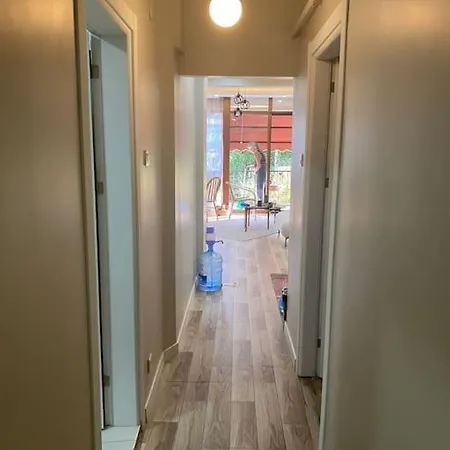דירה Cihangir Private Balcony איסטמבול