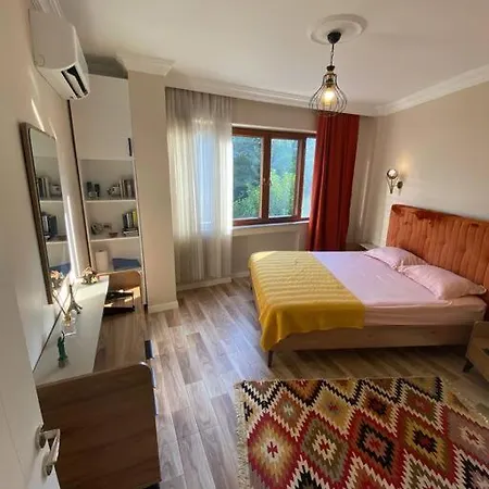 Cihangir Private Balcony איסטמבול